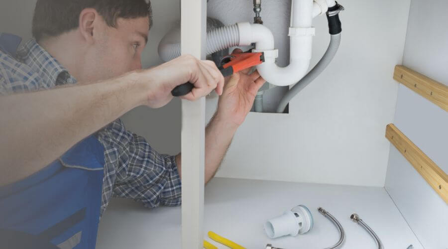 Local water heater installation in Hollandale, MN
